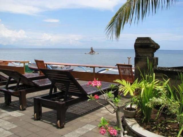 Mandhara Chico Bungalow Lovina  Exterior photo