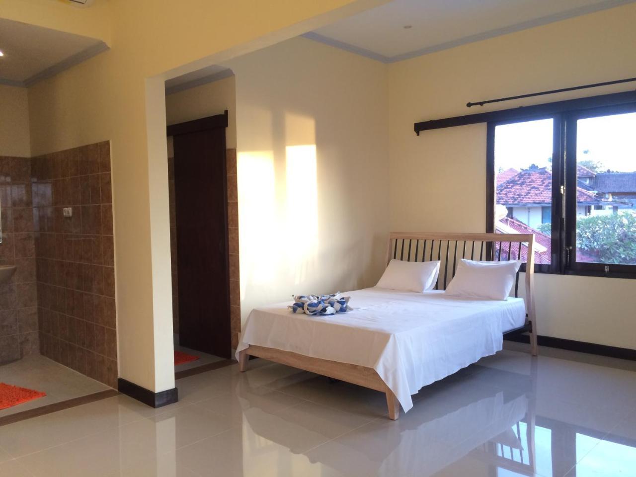 Mandhara Chico Bungalow Lovina  Exterior photo